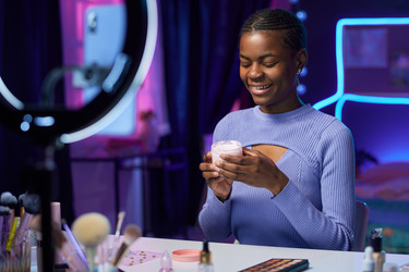 Similar image 21918969