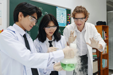 Similar image 21931551