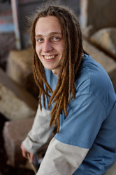 Similar image 21918846