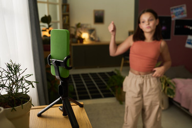 Similar image 21960096