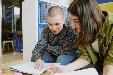 Similar image 21958105