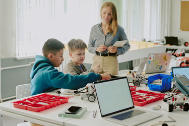 Similar image 21957089