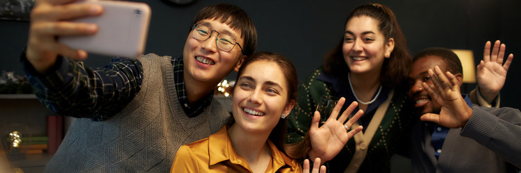 Similar image 21956496