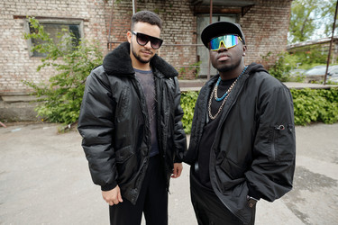 Similar image 21957232