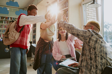 Similar image 21956983