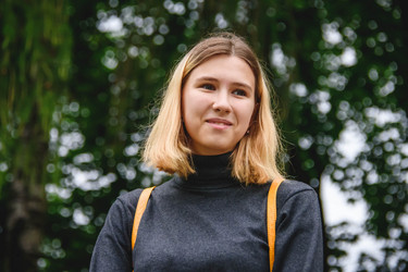 Similar image 21972942