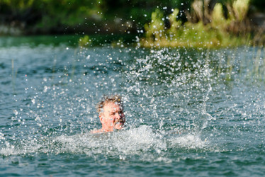 Similar image 21975496