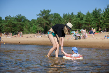 Similar image 21975933