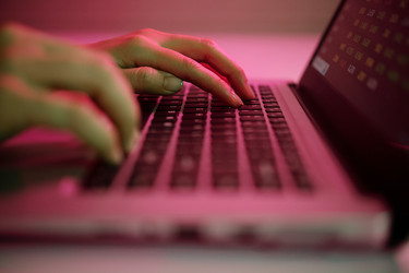 Similar image 21958417