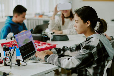 Similar image 21956547