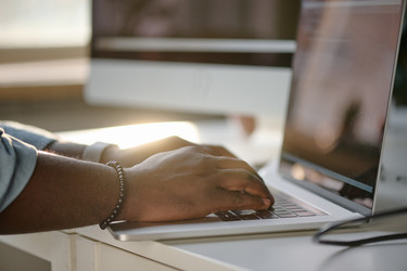 Similar image 21958039