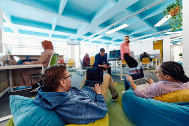 Similar image 21950980