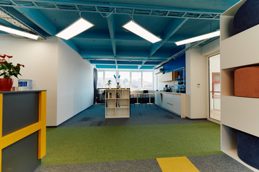 Similar image 21969153