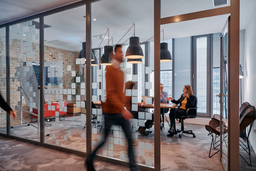 Similar image 21969185