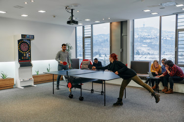 Similar image 21966377