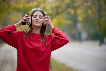 Similar image 21951100