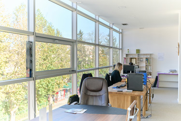 Similar image 21950399