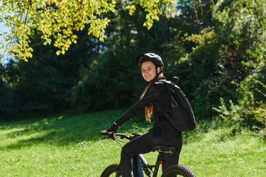 Similar image 21969093