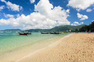 Similar image 21952010