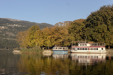 Similar image 21951344