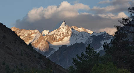 Similar image 21954895