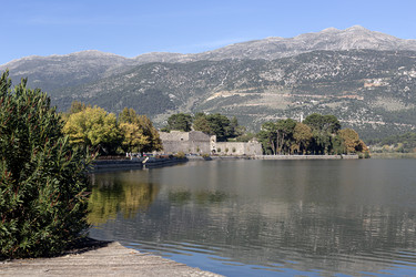 Similar image 21974877