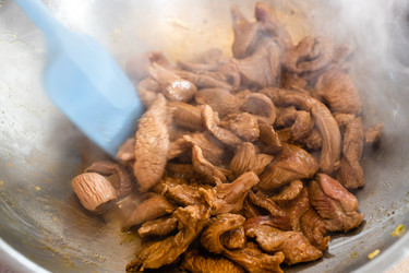 Similar image 21975600