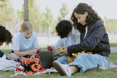 Similar image 21960219