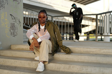 Similar image 21956237