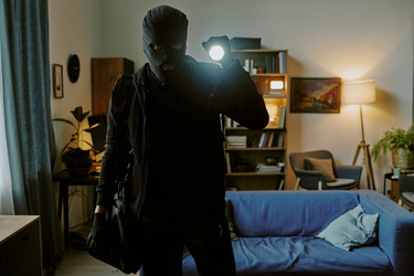 Similar image 21957007