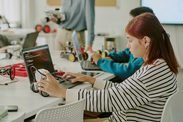 Similar image 21958055