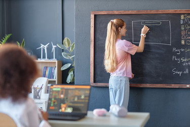 Similar image 21956571