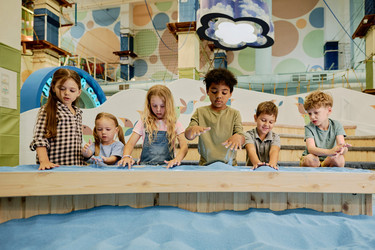 Similar image 21983614