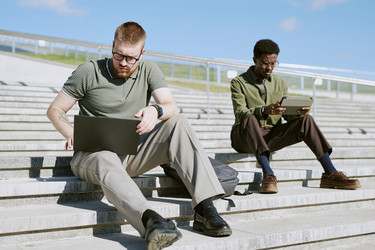 Similar image 21983135