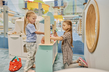 Similar image 21983596