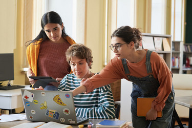 Similar image 21985846