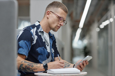 Similar image 21982275