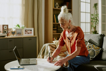 Similar image 21983505