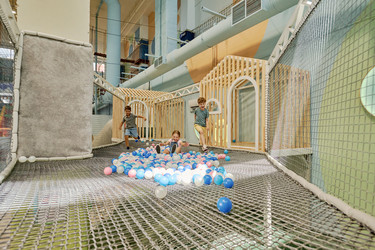 Similar image 21983665