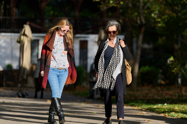 Similar image 21977645