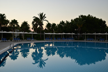 Similar image 21988238