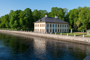 Similar image 21987084