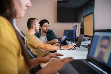 Similar image 21977735