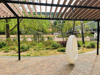 Similar image 21978007