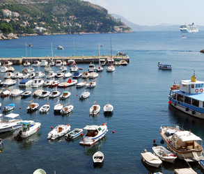 Similar image 21988632