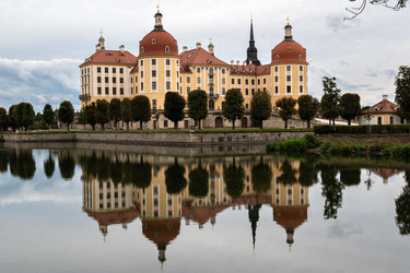 Similar image 21991546