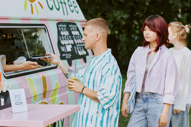 Similar image 21982560