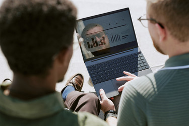 Similar image 21983138