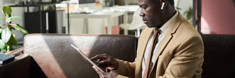 Similar image 21984180