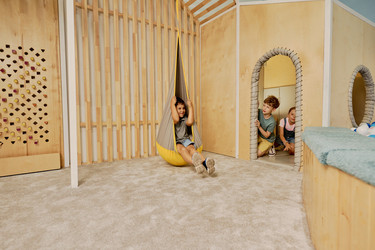 Similar image 21983646